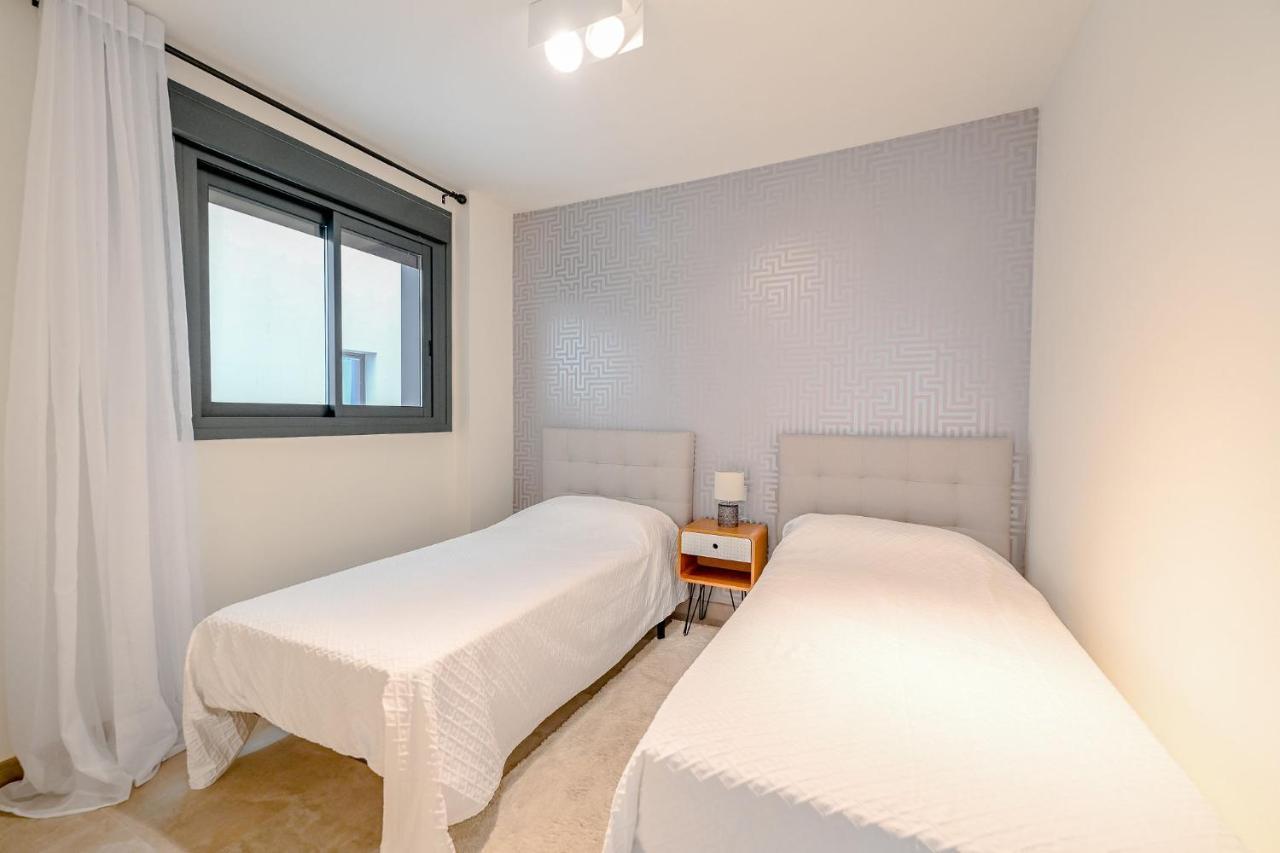 Seashell Infinity Luxury Apartment Estepona Exterior photo